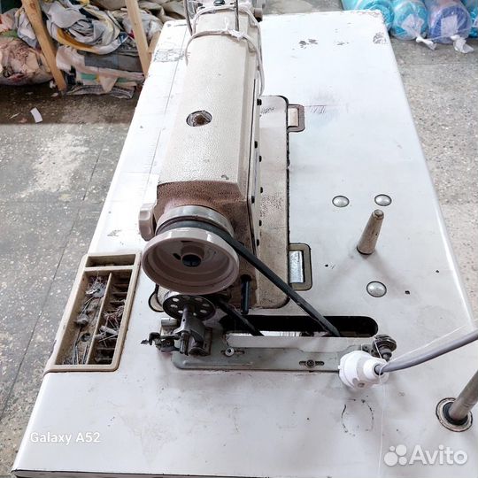 Швейная машина