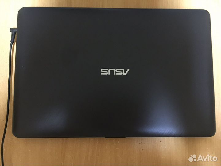 Ноутбук asus