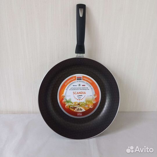 Сковорода 28 см, со сьемной ручкой