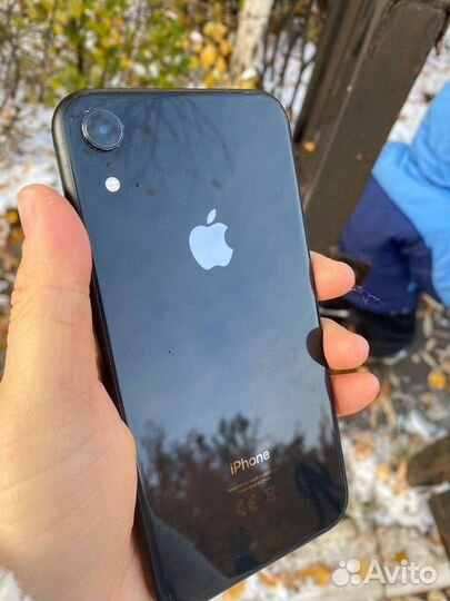 iPhone Xr, 64 ГБ