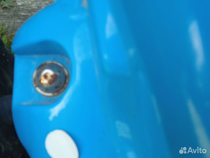 Детская педальная машина