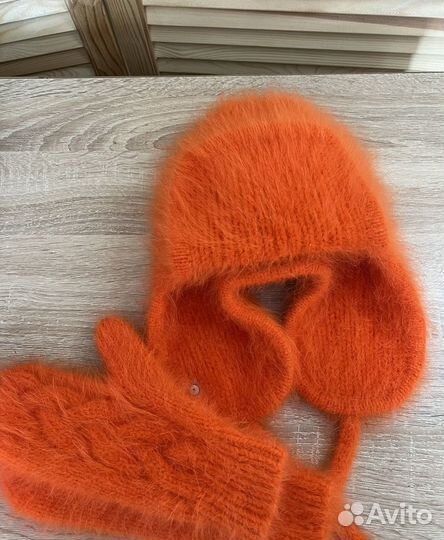 Ушанка из ангоры пушистая