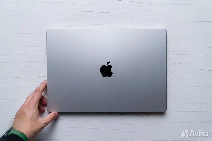 Apple MacBook Pro 14 2021 M1 512GB