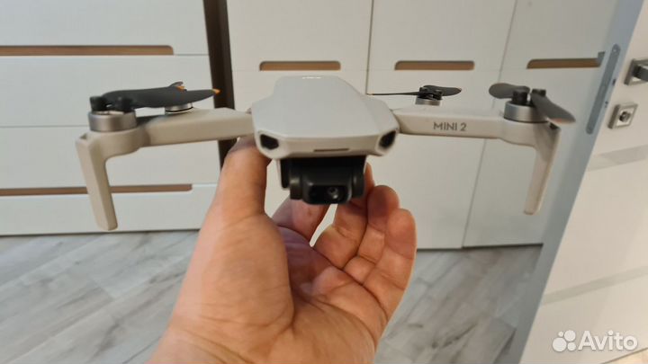 Квадрокоптер dji mini 2