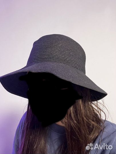 Соломенная шляпа для лета