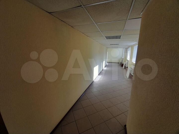 Офис, 600 м²