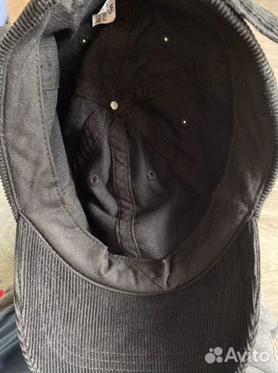 Вельветовая кепка