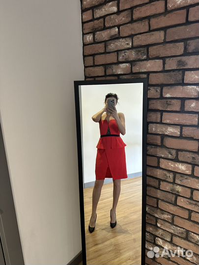 Bcbgmaxazria платье