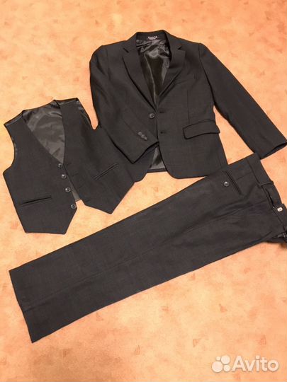 Костюм