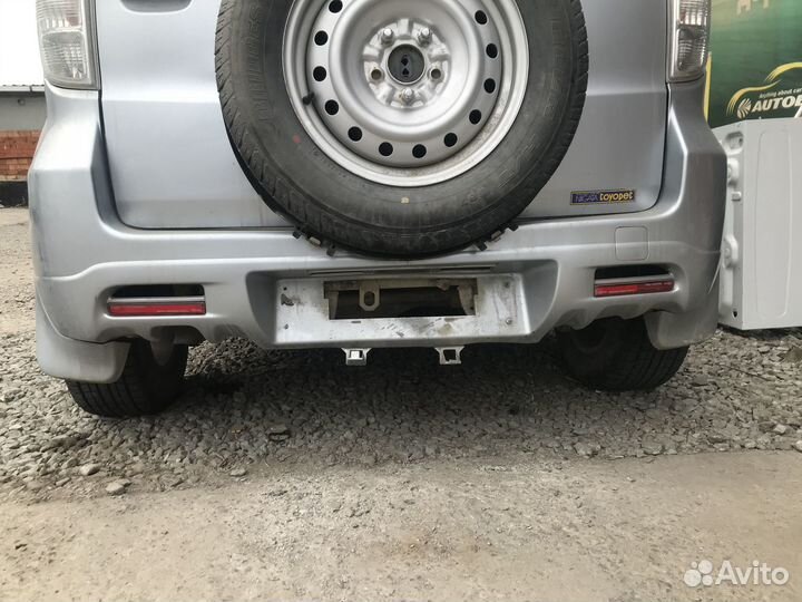 Задний бампер Toyota Rush