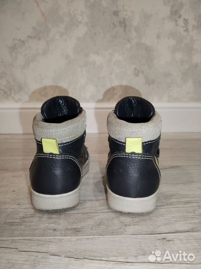 Детские демисезонные ботинки ShagoVita 23 размер