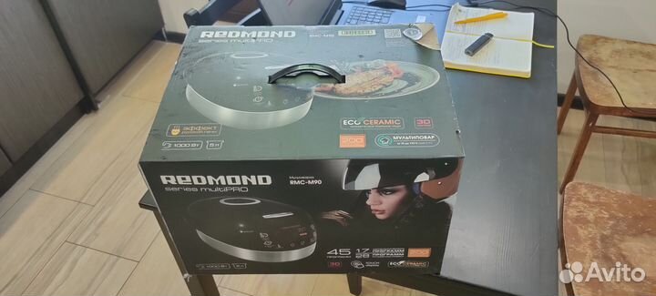Мультиварка redmond rmc m90