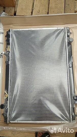 Радиатор основной передний на toyota harrier SXU10