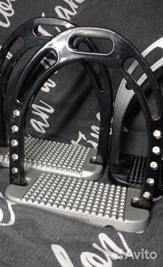 Стремена для седла