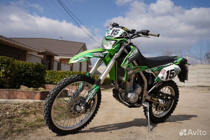 Kawasaki KLX250S с птс