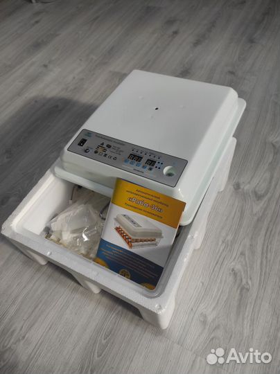 Инкубатор для яиц автоматический. Гарантия 6 мес