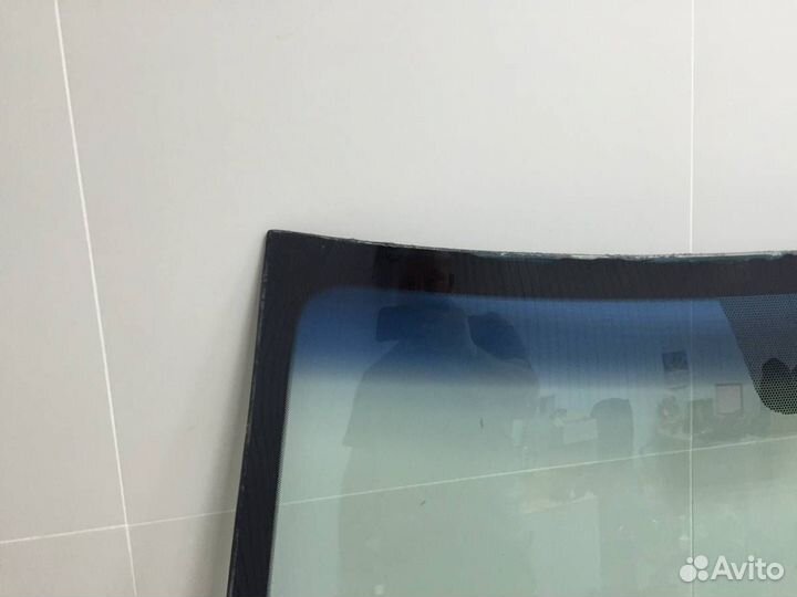 Стекло лобовое ветровое Renault Sandero 2009-2014