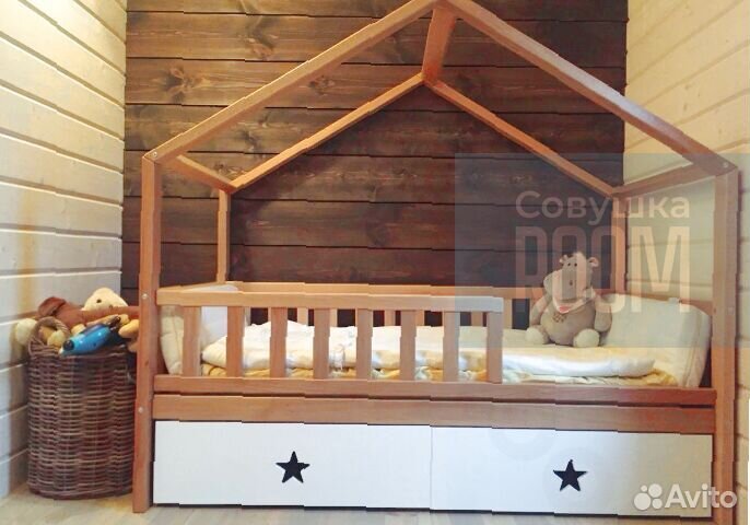 Новая детская кровать домик