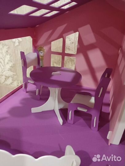 Домик кукольный