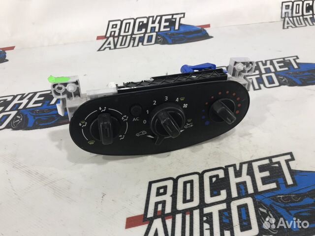 Блок управления печкой Nissan Almera 6001551800