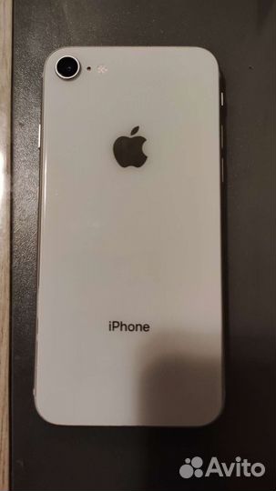 iPhone 8, 64 ГБ