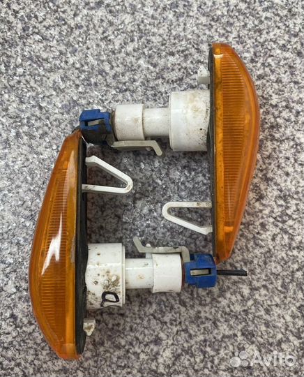 Поворотники на приору