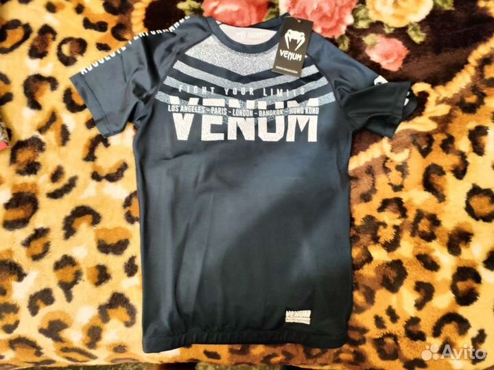 Рашгард venum