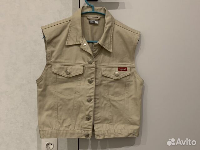 Джинсовый жилет для девочки