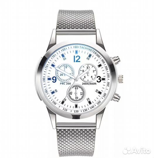 Часы кварцевые новые