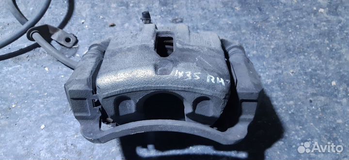 Суппорт передний правый hyundai ix35