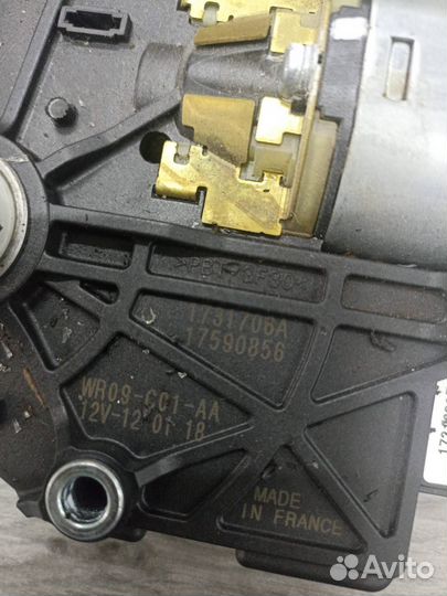 Моторчик люка BMW 5 G30/G31 G30 2020 67617316535