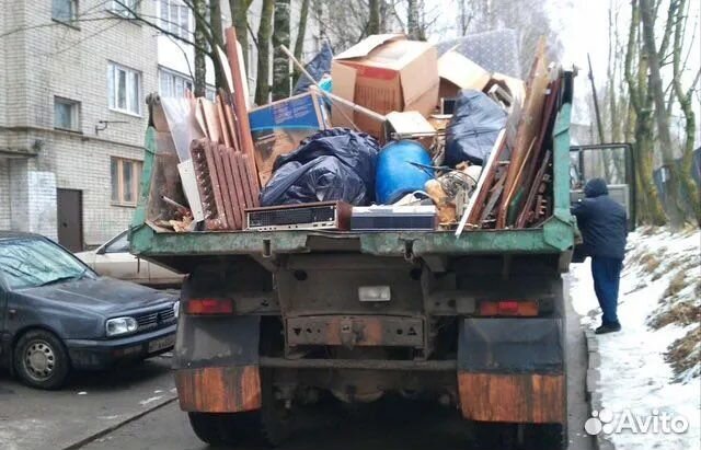 Вывоз мусора, демонтаж, уборка территории