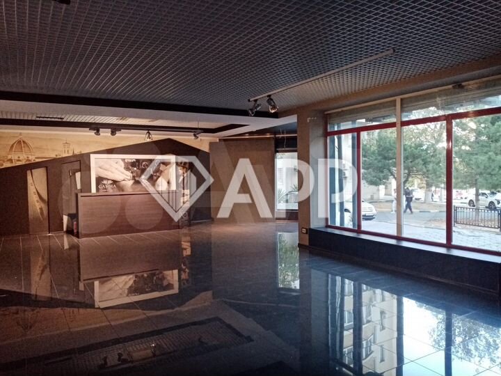 Торговая площадь, 180 м²