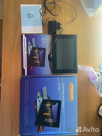 Цифровая фоторамка digma