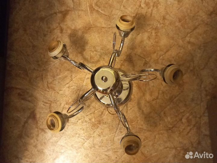 Люстра потолочная