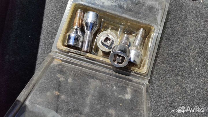 Секретки на колеса