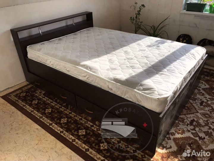 Кровать двухспальная