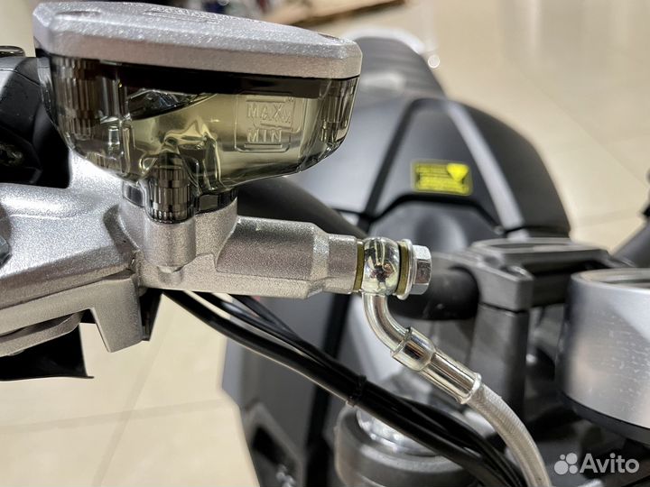 Электромотоцикл Super Soco TC Max