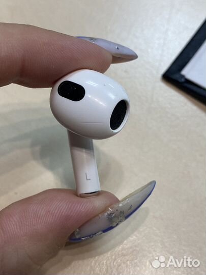 Левый, правый наушник Apple AirPods 2 pro 3