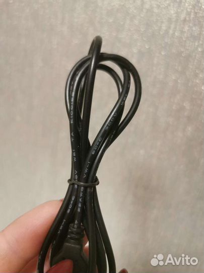 Сетевой кабель