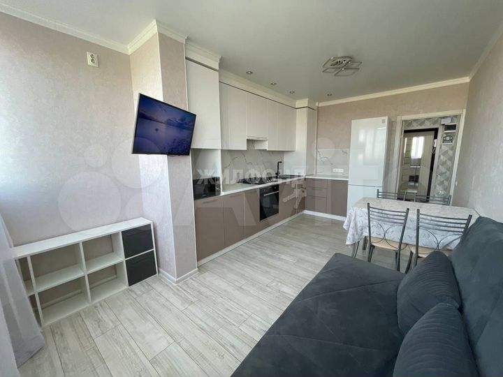1-к. квартира, 35 м², 8/10 эт.
