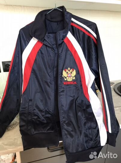 Спортивный костюм