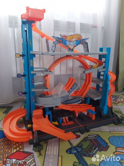 Hot wheels треки, автомойки, игрушки