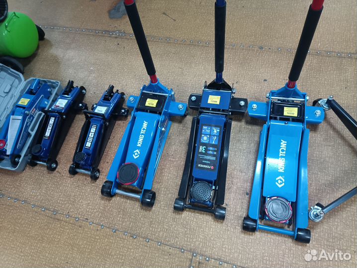 Домкрат подкатной 3 Т, низкопрофильный king tony