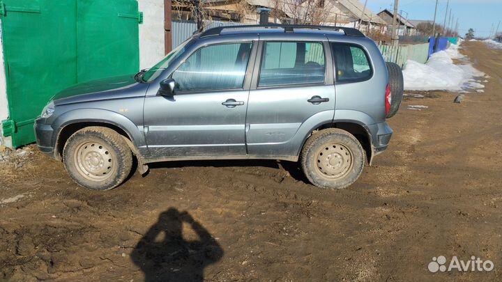 Chevrolet Niva 1.7 МТ, 2015, 100 000 км