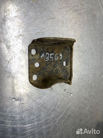 Кронштейн задней балки Chery Bonus A13 SQR477F