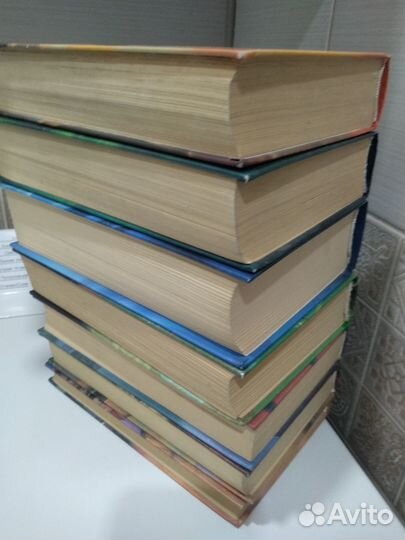 Книги Дж. К. Ролинг 