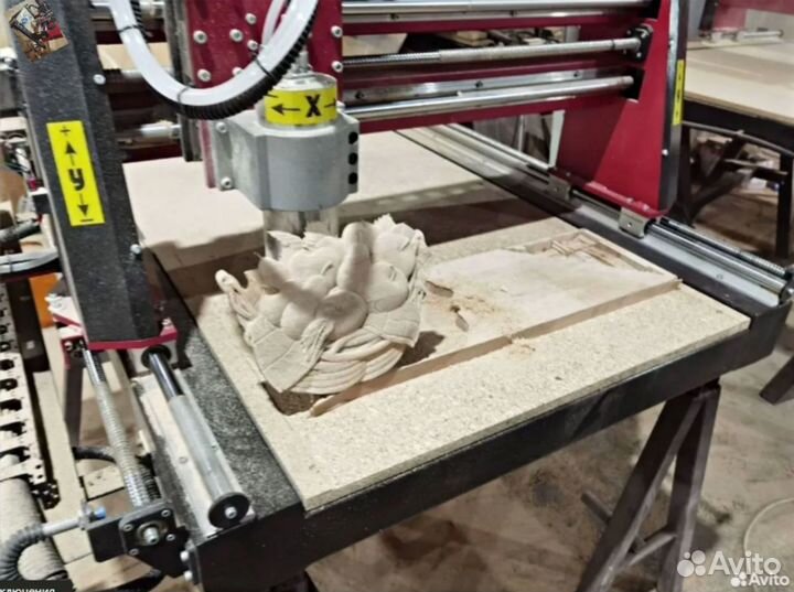 Станок по дереву и двп чпу