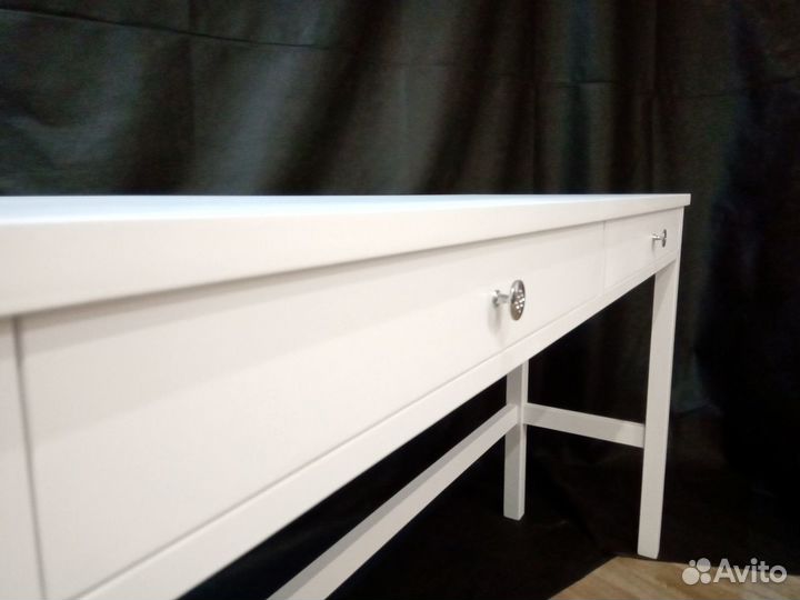 Стол Хемнэс (новый)