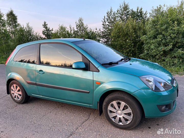 Ford Fiesta 1.6 AT, 2006, 181 000 км